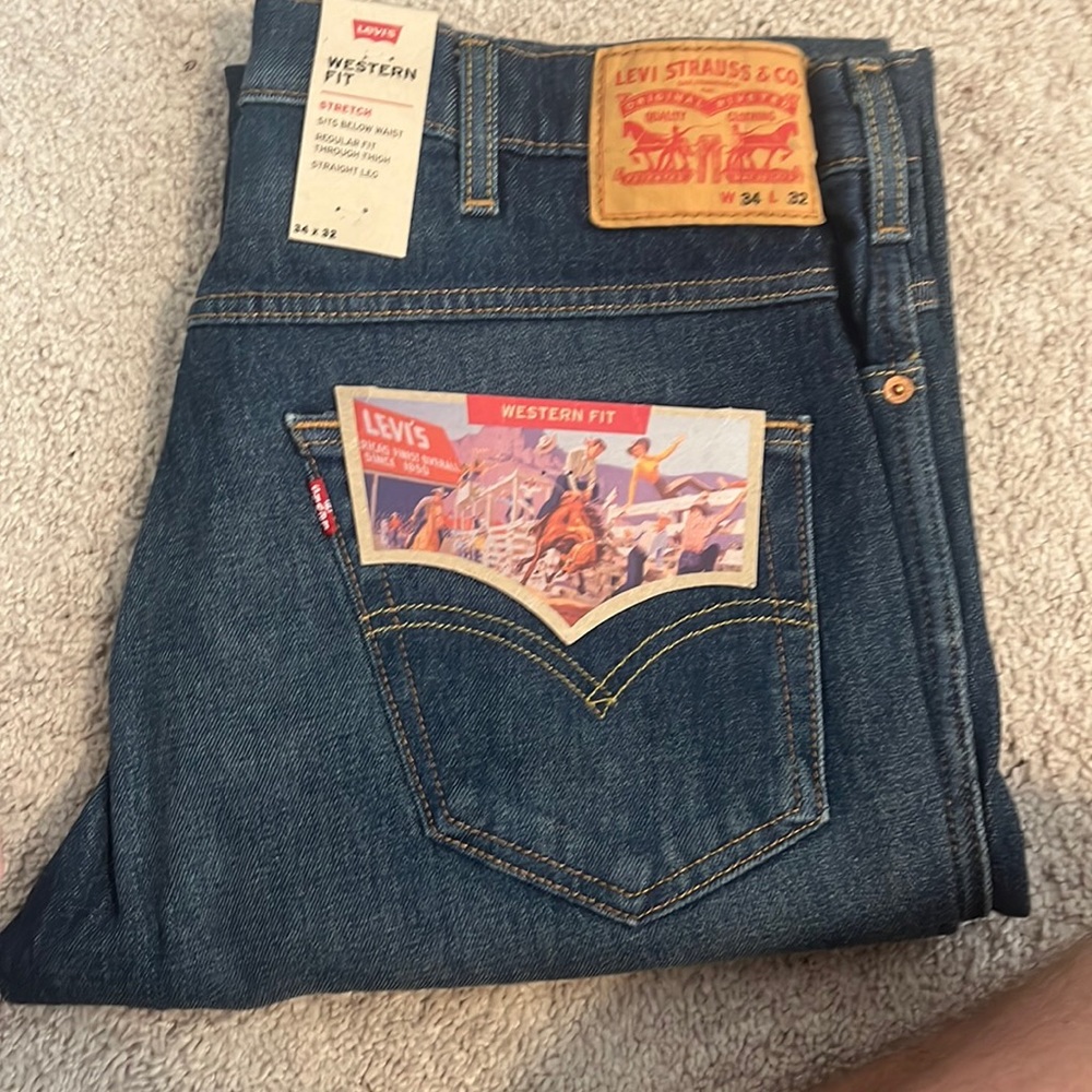 Levi jeans 34X32